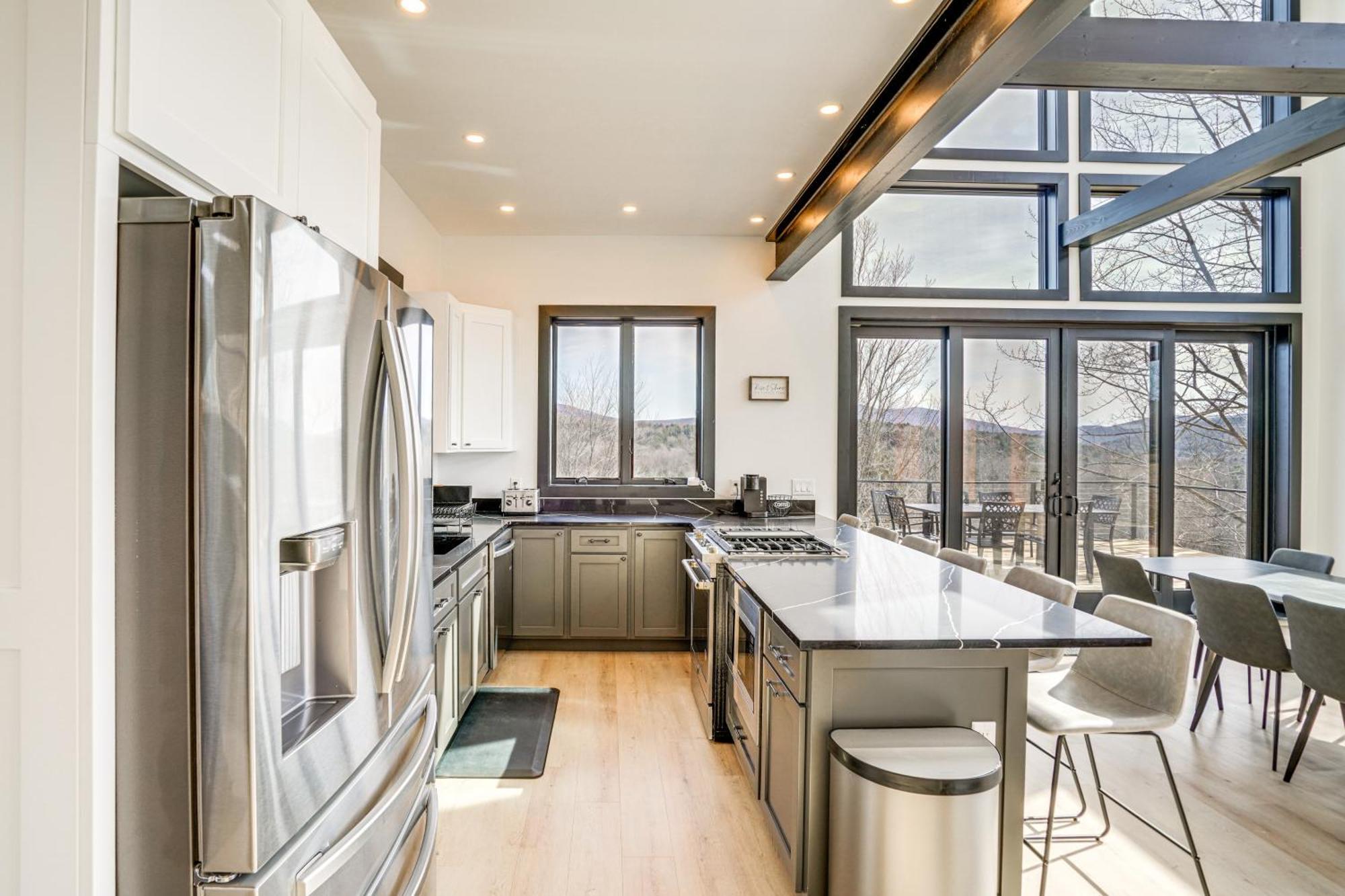 Custom Windham Mtn Villa With Pool, Theater And Views! Екстериор снимка
