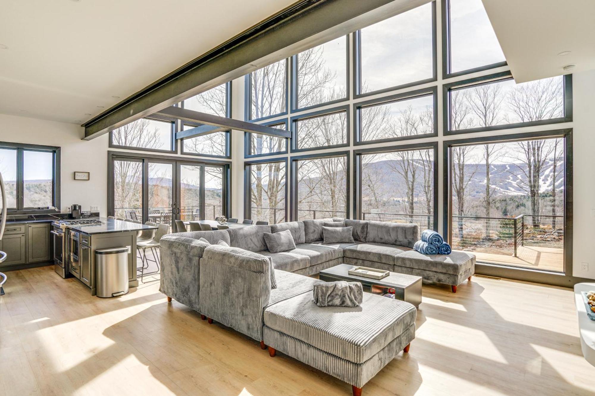 Custom Windham Mtn Villa With Pool, Theater And Views! Екстериор снимка