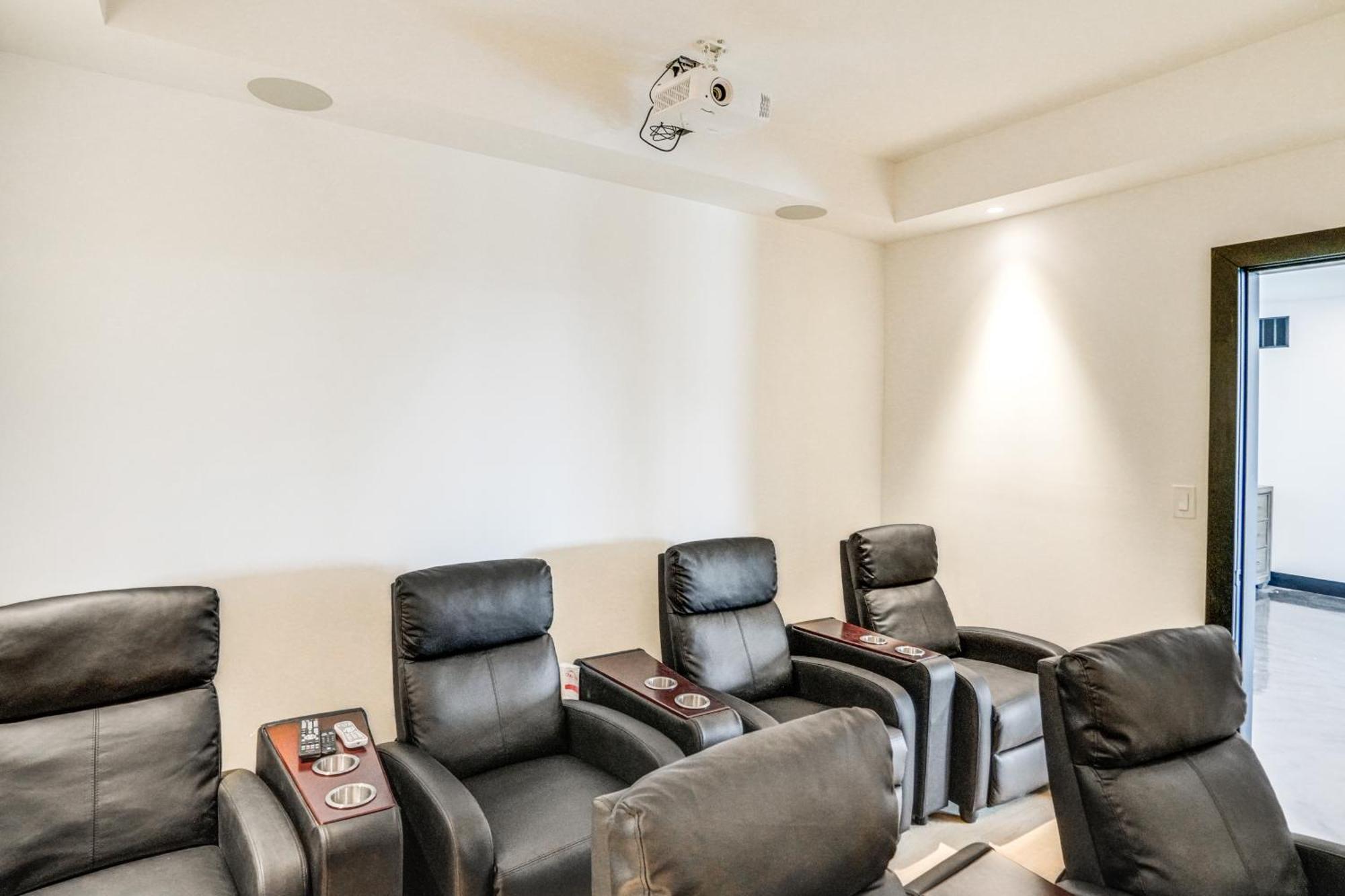 Custom Windham Mtn Villa With Pool, Theater And Views! Екстериор снимка